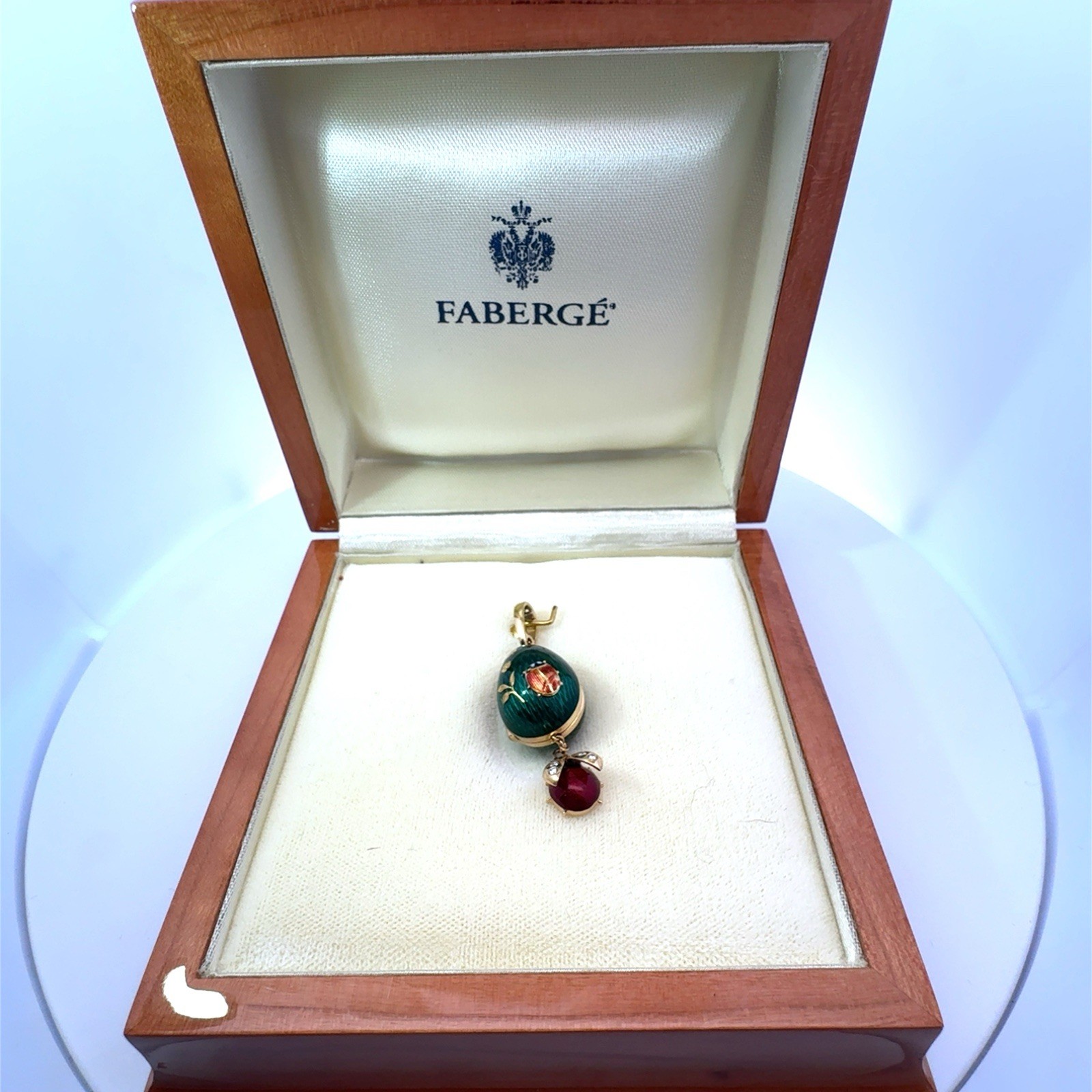 LADYBUG FABERGE EGG 18K YELLOW GOLD GREEN ENAMEL PENDANT /200 With Box