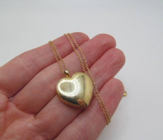 925 Sterling Silver Yellow Gold Wash Heart Locket Oval Link Chain Necklace