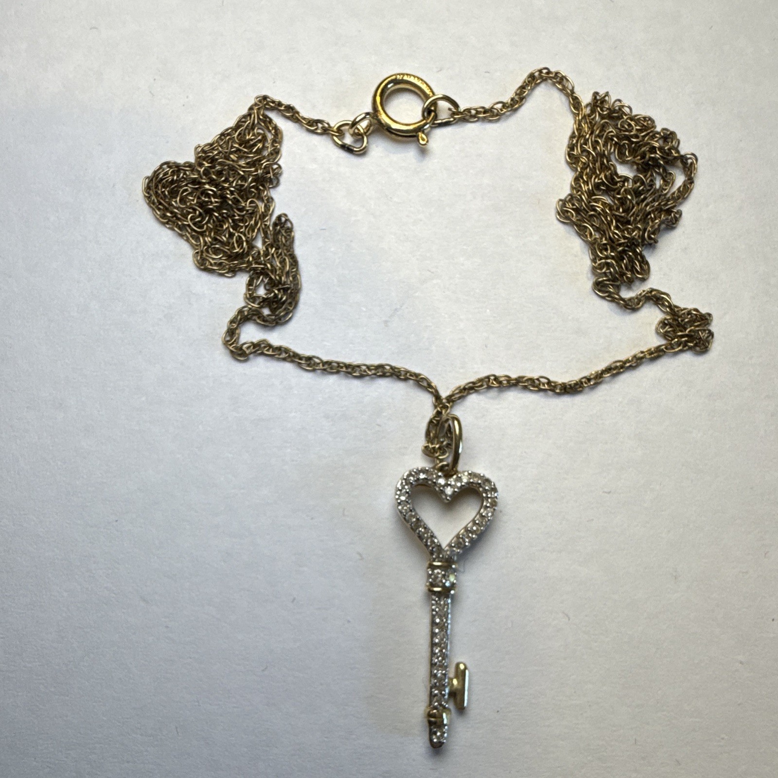 10K Yellow Gold Diamond Pavé Heart Key Charm Pendant Cable Necklace Signed