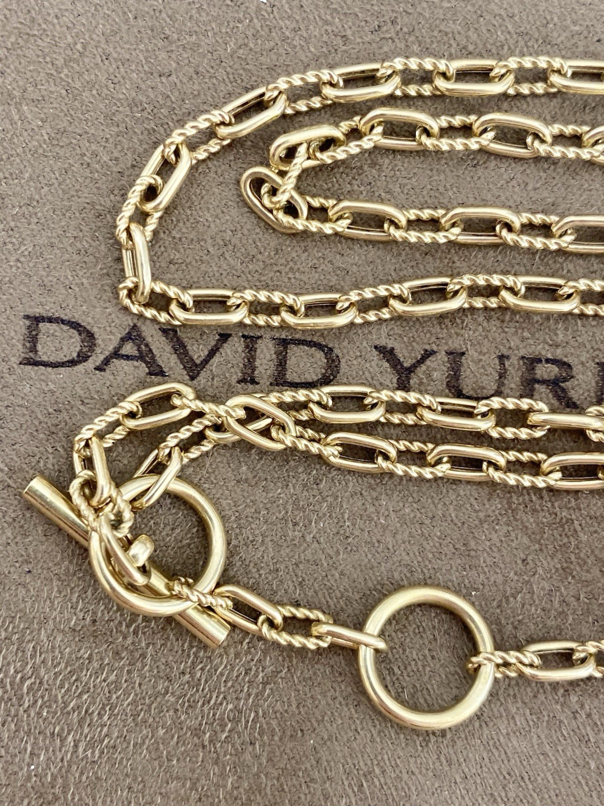 David Yurman 18K Gold Madison Necklace 3mm 17” Toggle 3 Ring Amulet Holder $4400