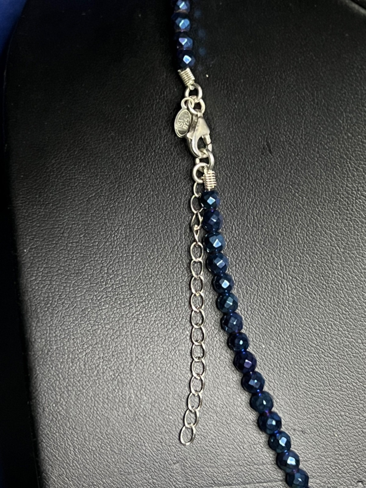 Signed SI 925 INDIA Sterling Silver Small Faceted Navy Blue Spinel Necklace