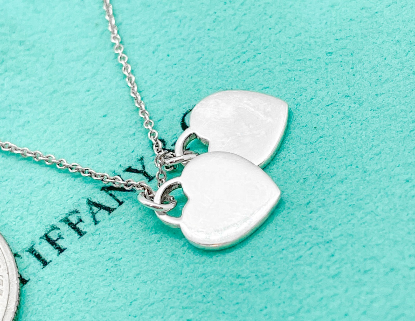 Tiffany & Co. Return to Tiffany Mini Blue Double Heart Pendant Necklace 16″
