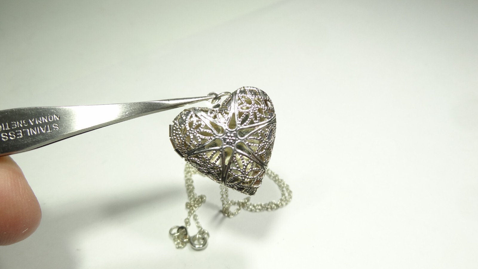 17.5″ INCH CHAIN & HEART LOVE LOCKET 2 PHOTO STERLING SILVER 925 CHARM PENDANT .