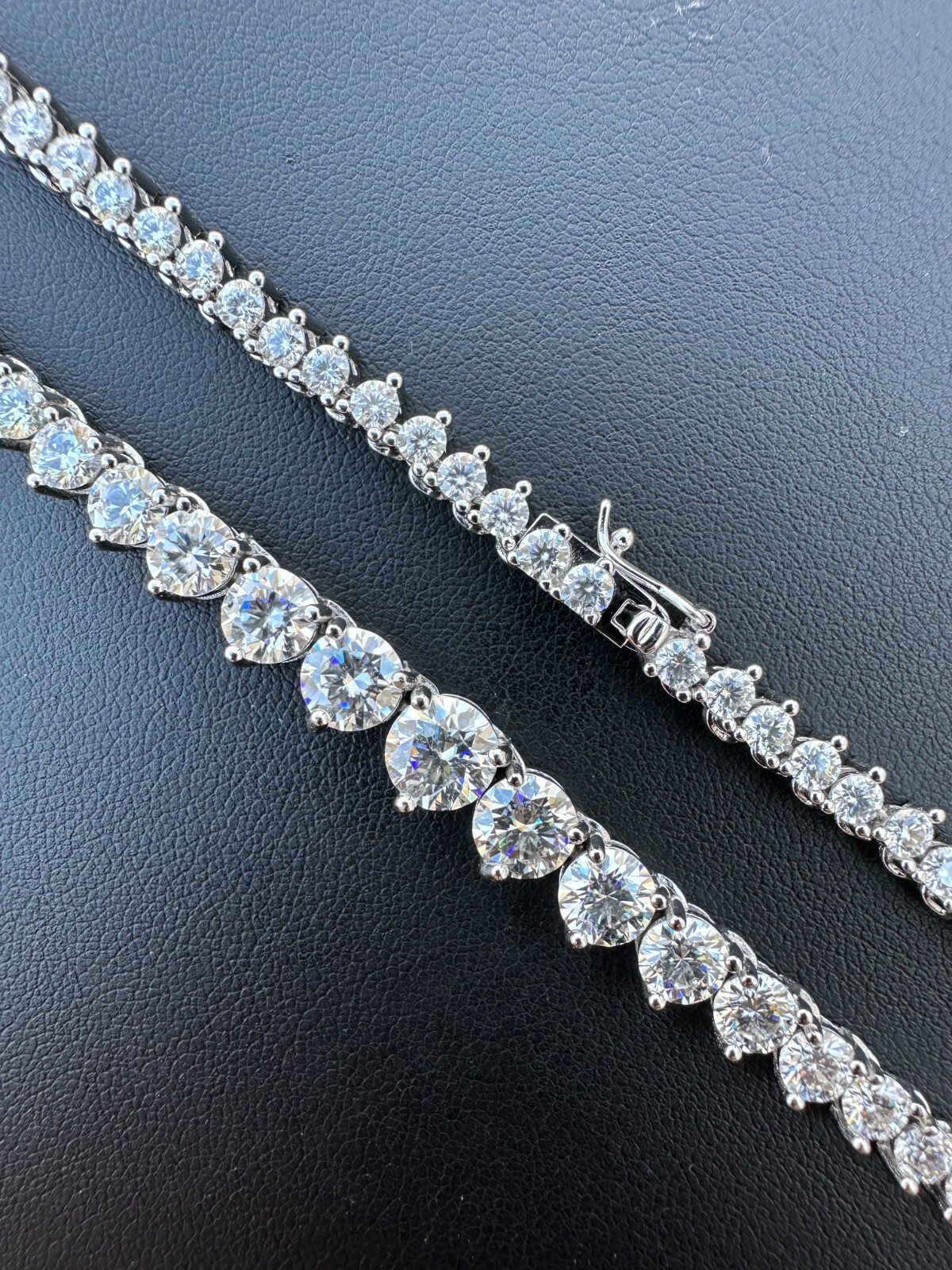 Real Iced MOISSANITE Riviera 3-7mm Graduated Tennis Chain Necklace – VVS D Color