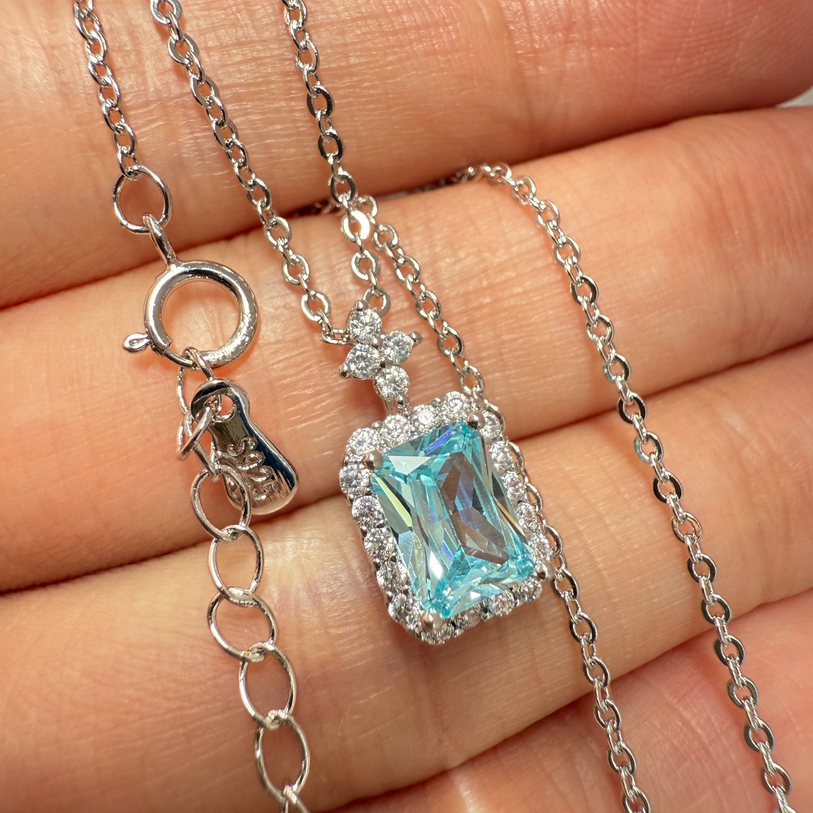925 Sterling Silver Necklace 7x5mm Natural Aquamarine Birthstone Flower Chain