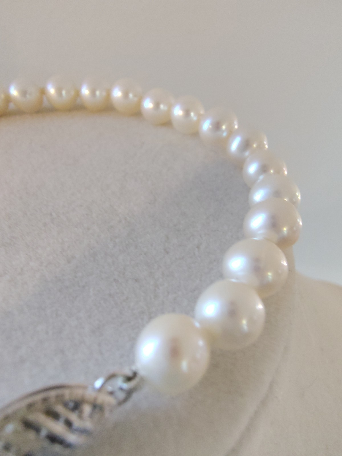 Vintage 14K White Gold Cultured Pearl Strand Bracelet 7″ Hand Knotted Filigree