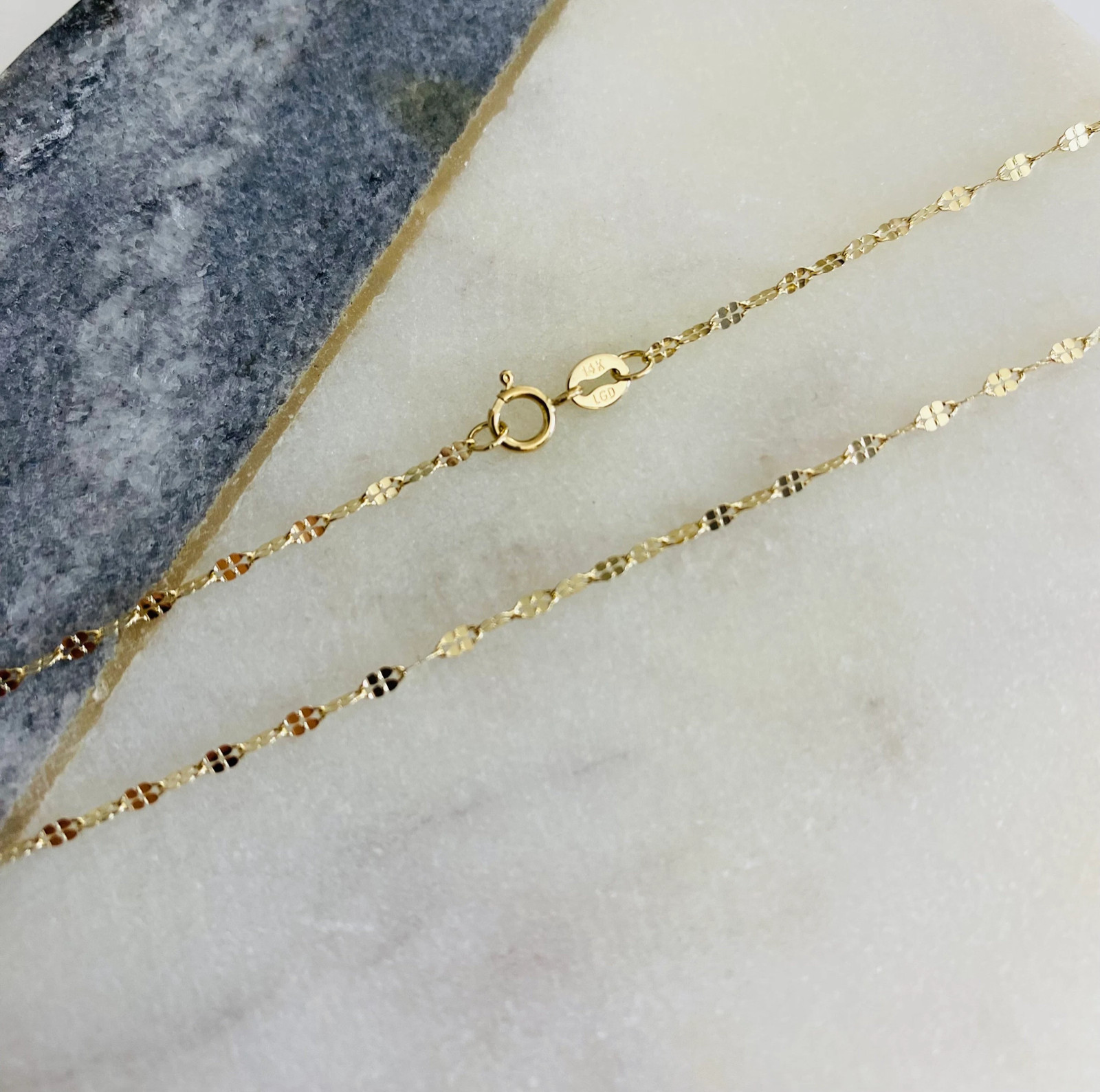 14K Solid Gold 1.7mm Mirror Chain – 14k Solid Gold 16″ to 20″ Necklace – CH247