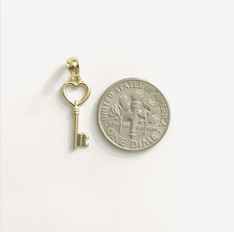 10K Solid Gold Heart Key Charm Pendant, 10k Solid Gold Necklace – YC1029