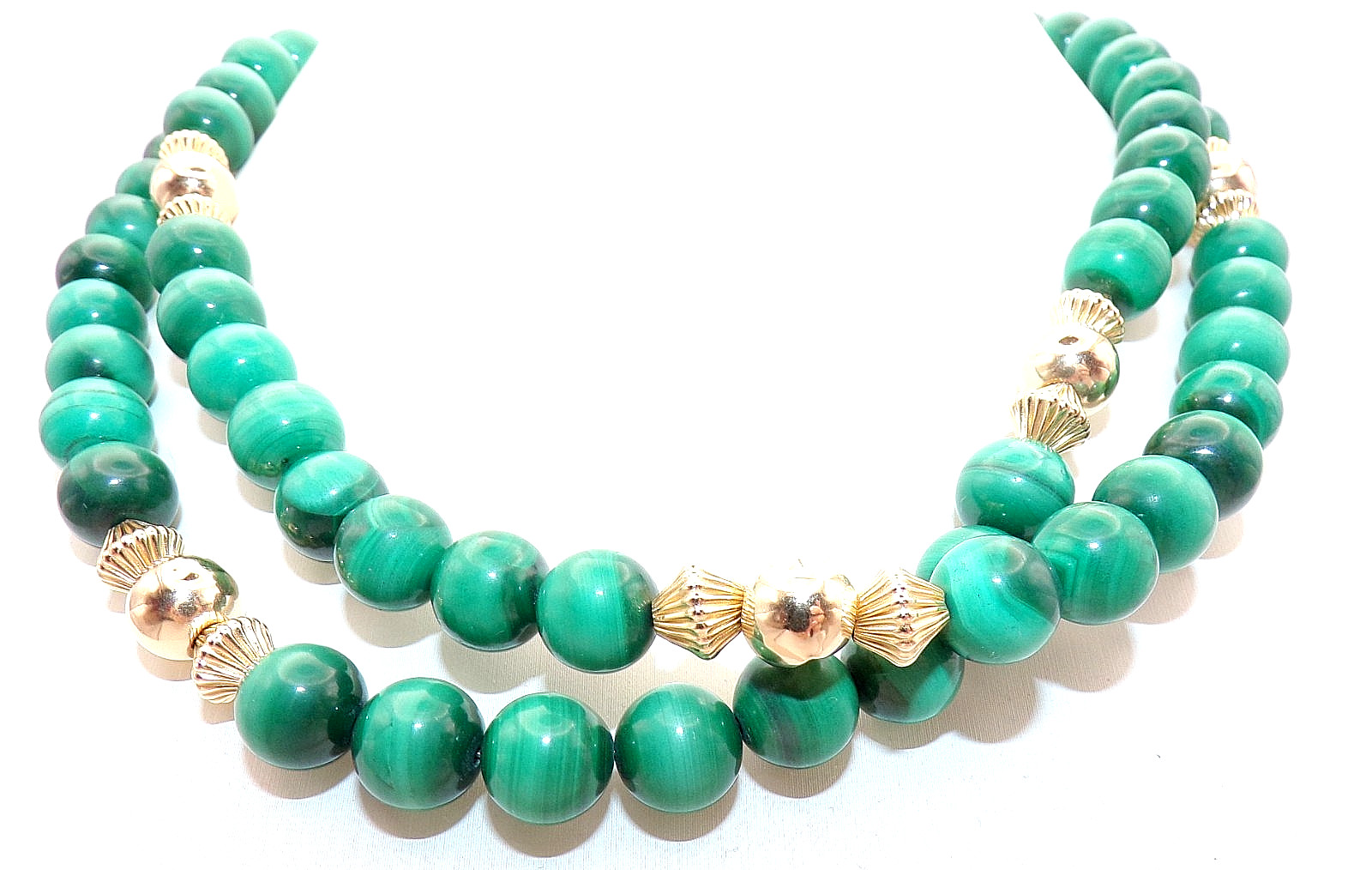 VTG 14K YELLOW GOLD & MALACHITE BALL BEAD 30″ LONG NECKLACE 8-9MM BEADS 95.3 Gr