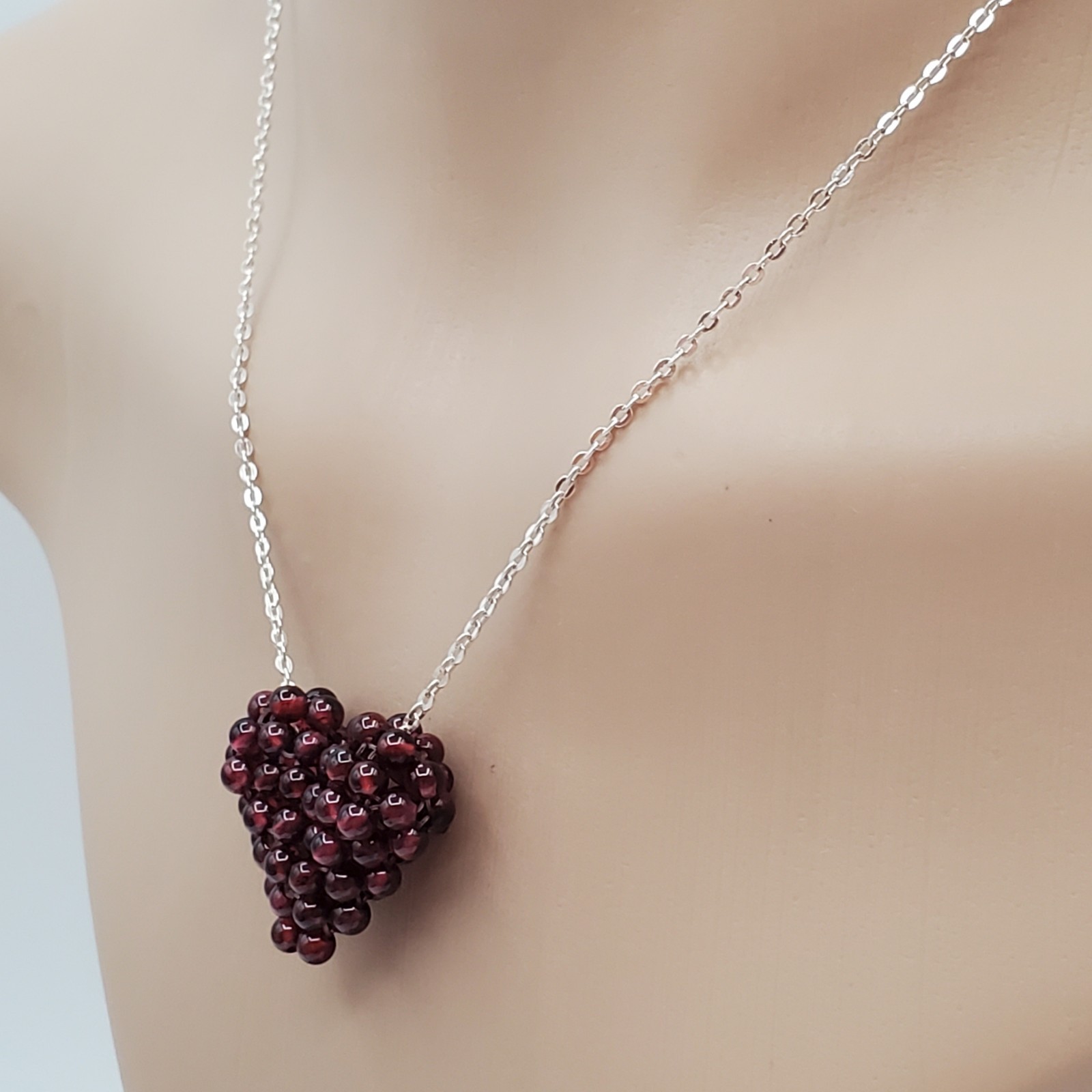 925 Zoe B 3D Garnet Heart Necklace 18in Sterling Silver Cluster Pendant 7.6gtw