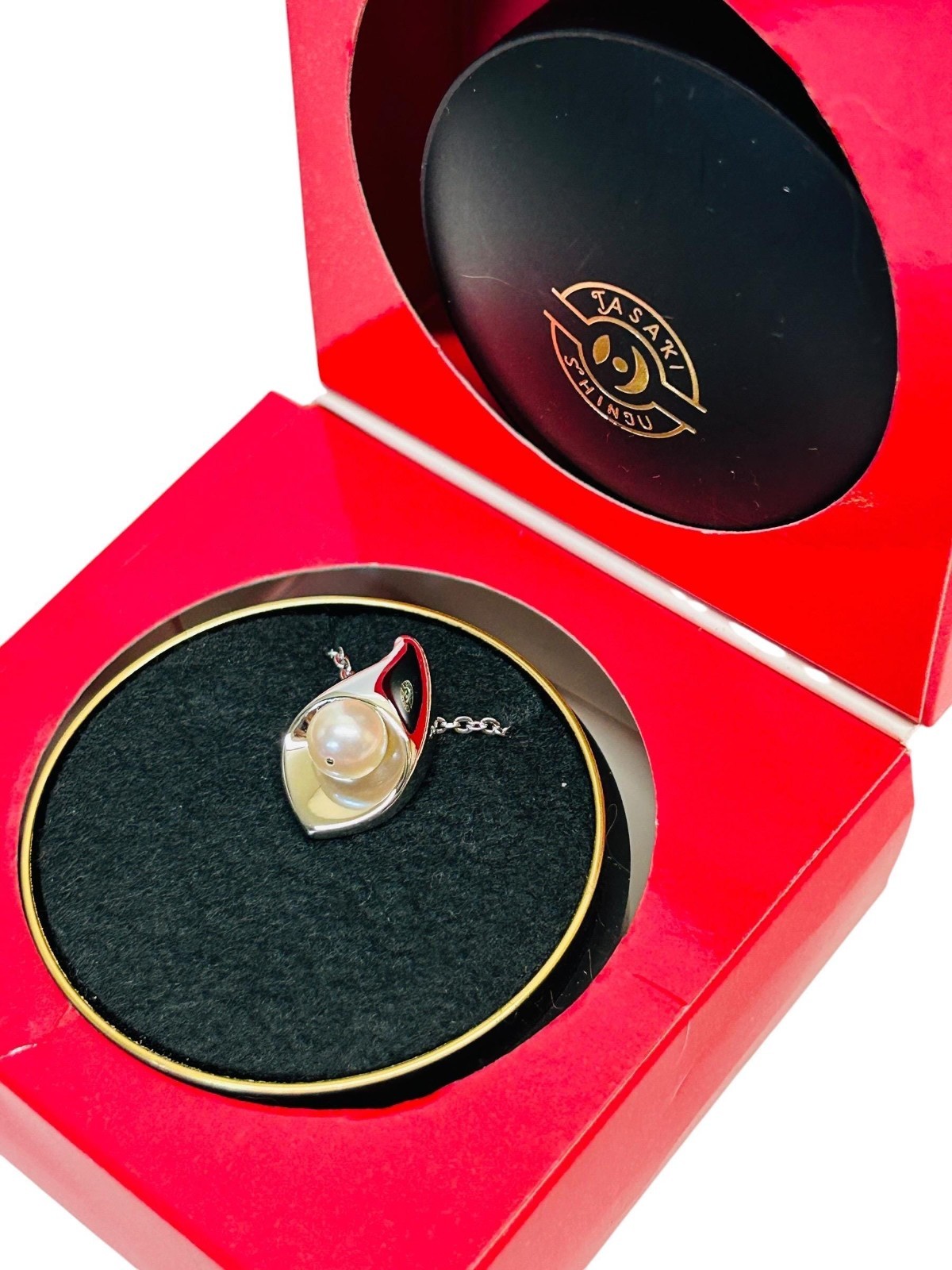 Tasaki Akoya Pearl Necklace Sterling Silver Teardrop Pendant in Original Box