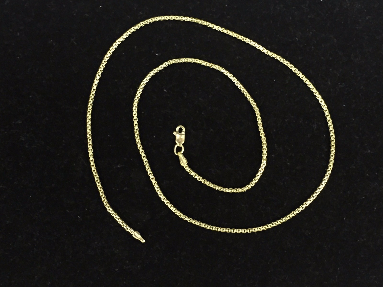 14k Yellow Gold 18″ Round Box Link Pendant Chain/Necklace 1.3 mm 2 Grams