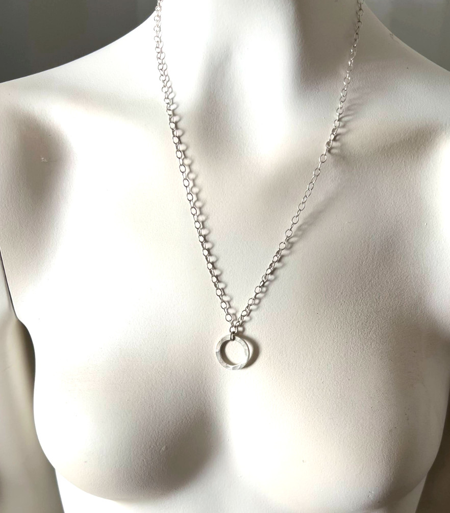 Sterling Silver Small Washer Ring Necklace – 0.75″ in Ring on chain – 18″