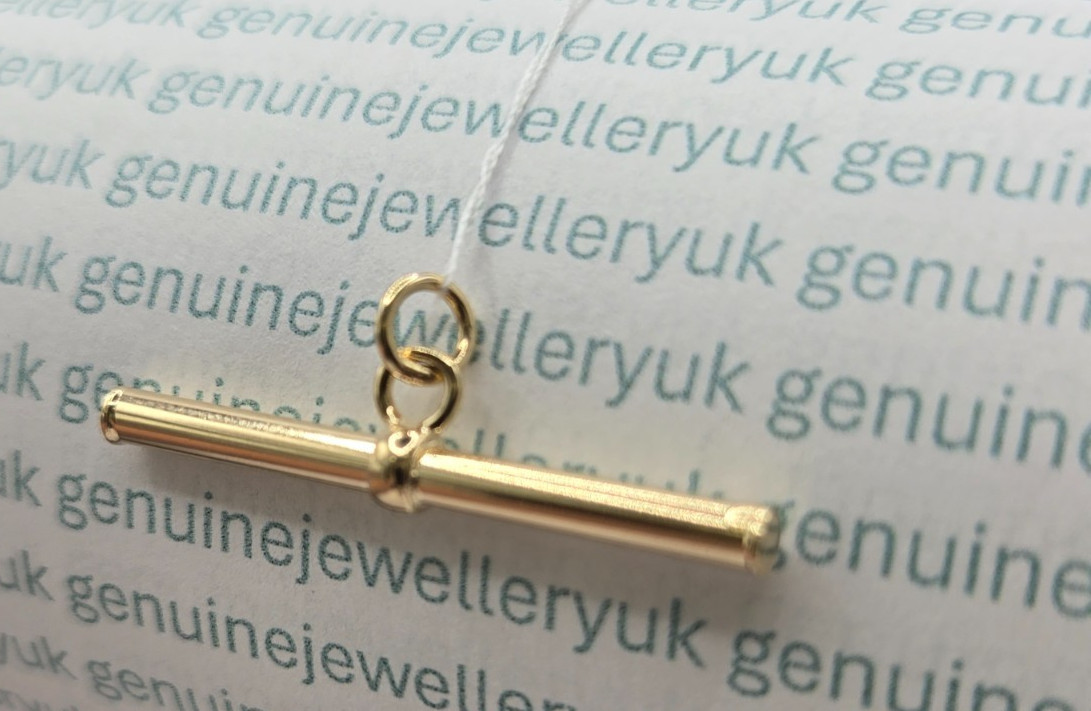 9ct Yellow Gold 30mm Round T-Bar Pendant WITHOUT CHAIN