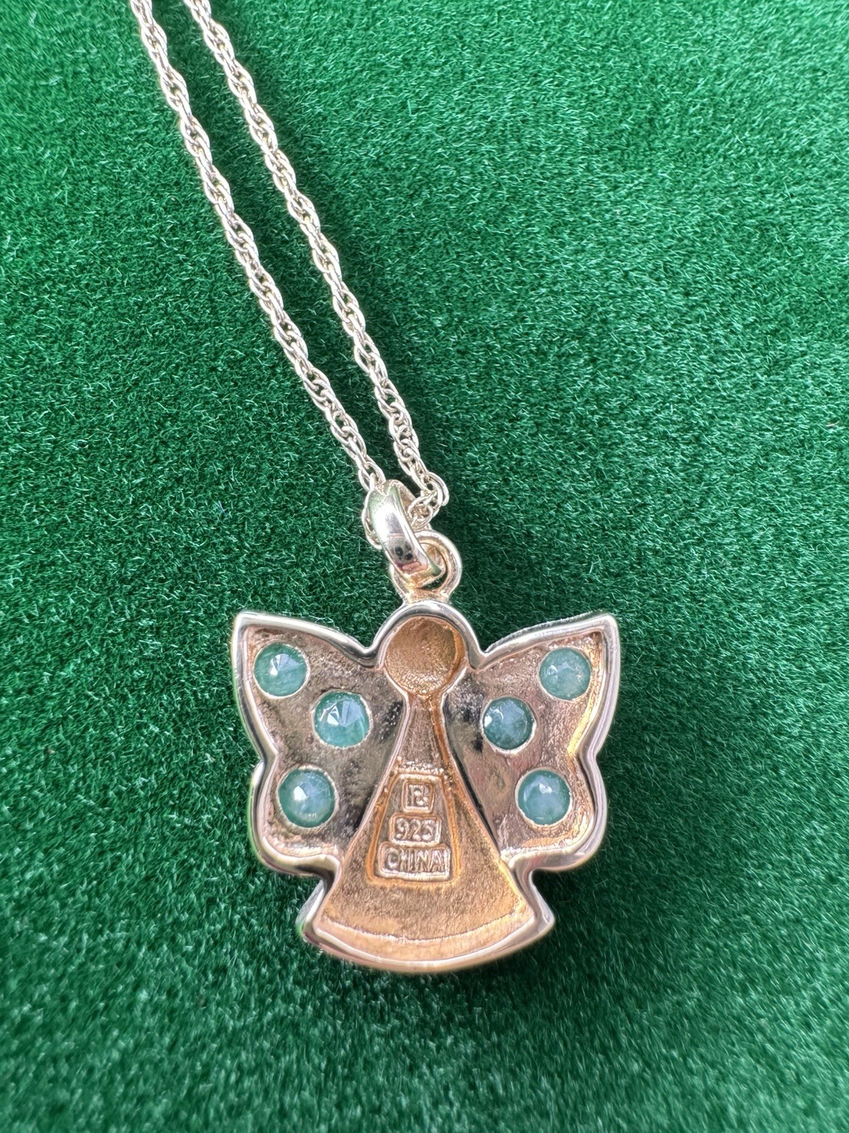 925 Sterling silver Green Stone Guardian Angel Pendant Necklace 18”