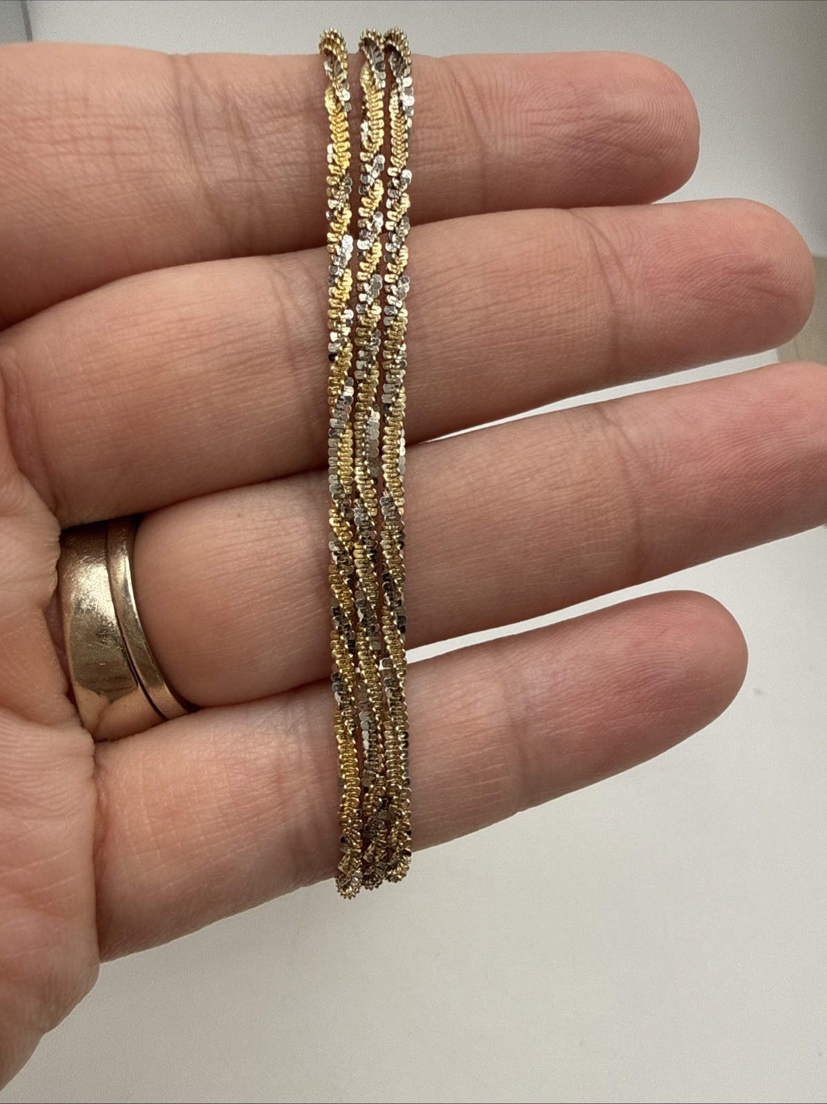KA 1772 Italy Sterling Silver 2mm Two Tone Twisted Sparkle Chain Necklace 24”