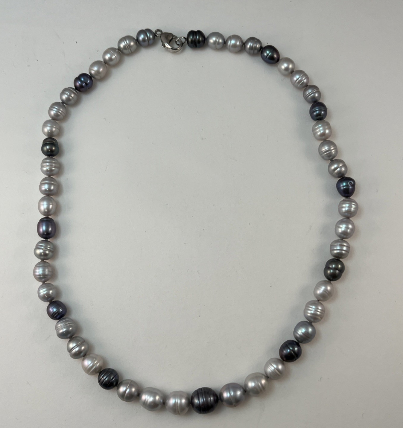 HONORA 925 Sterling Silver Gray and White Freshwater Pearl Necklace 20″