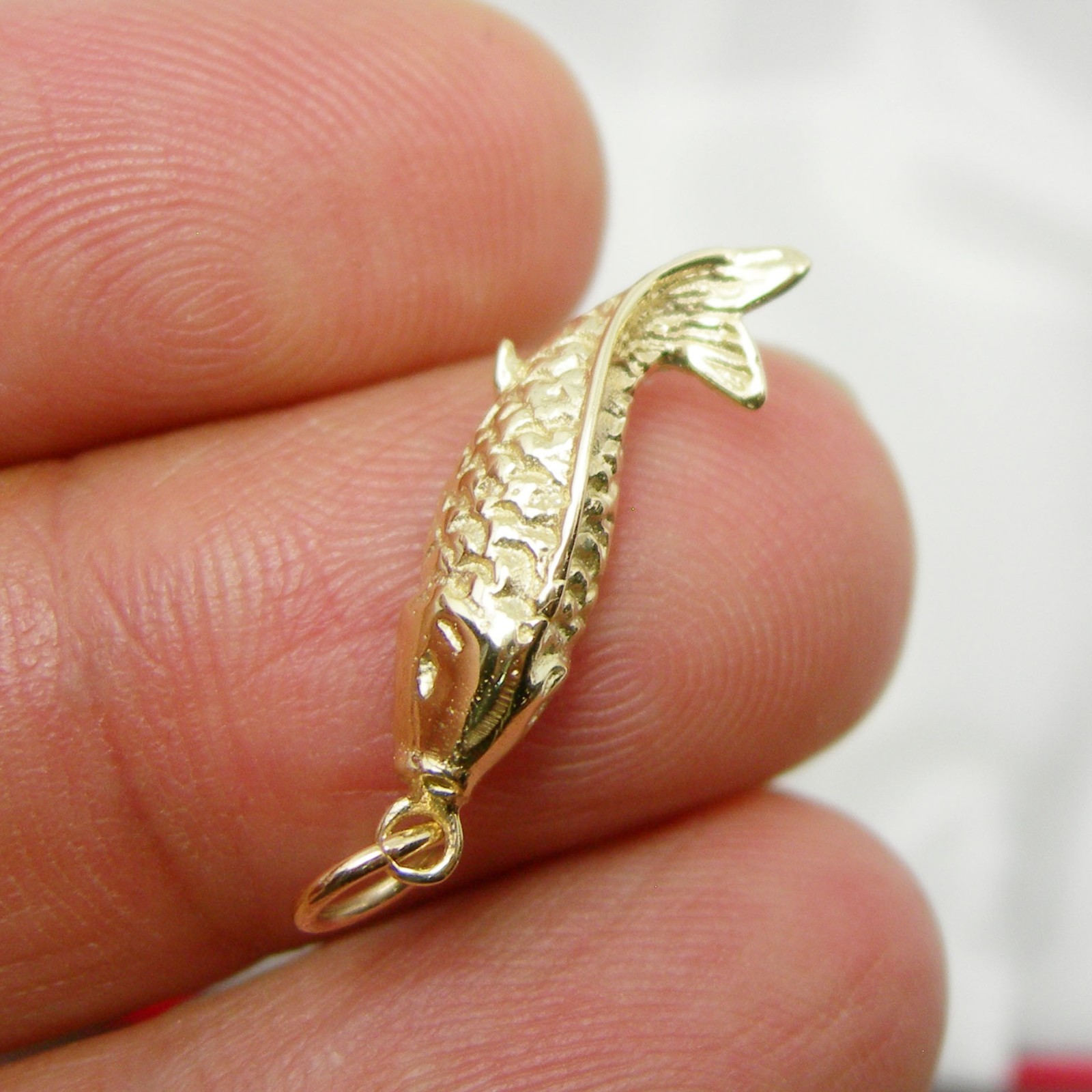 Lucky Koi Fish Charm Pendant Genuine 375 9k 9ct Yellow Gold, C200