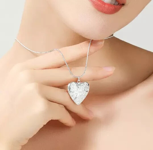 1/2pcs 925 Plated Silver Heart Photo Locket Pendant Necklace Brand New for Women