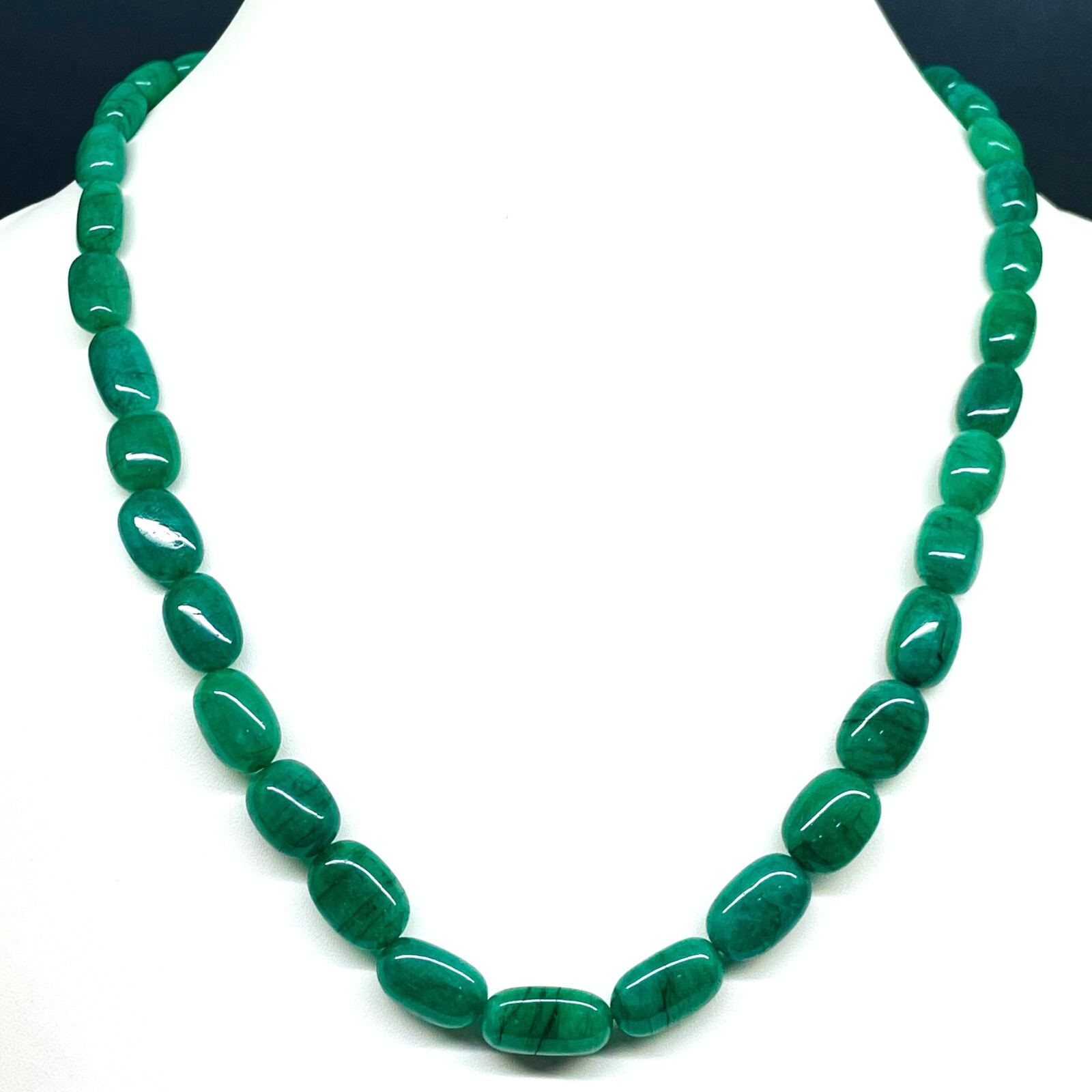 18 Inch Single Strand Natural Emerald 8.5-11.5mm Tumble Beads Necklace 925 Clasp