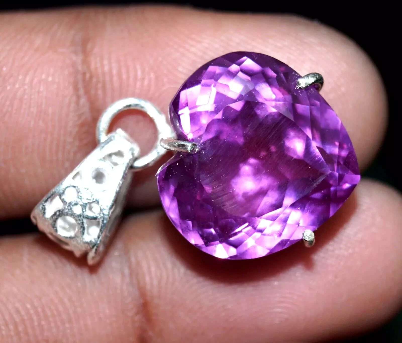 20 Ct Natural Purple Sapphire Heart Certified 925 Sterling Silver Gem Pendant