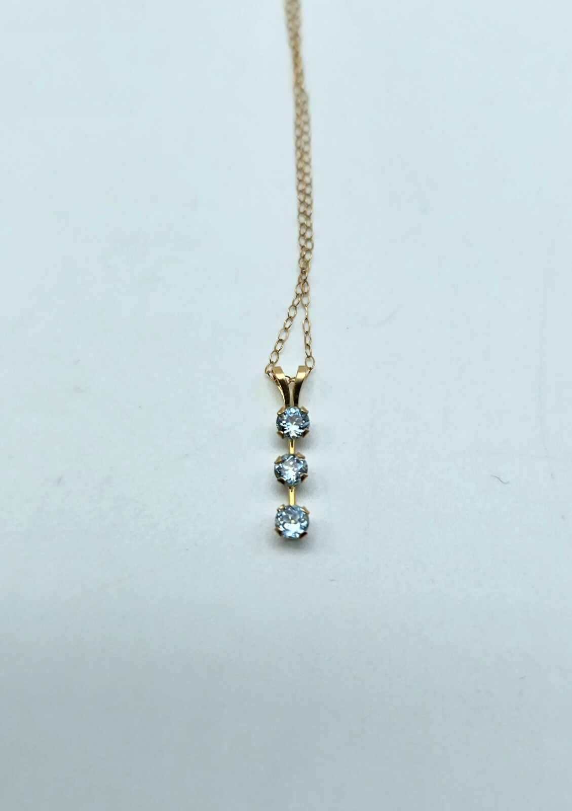 Pretty Blue Topaz 10k Gold Necklace, Dainty & Thin, 17″, New In Box, .31 G Total
