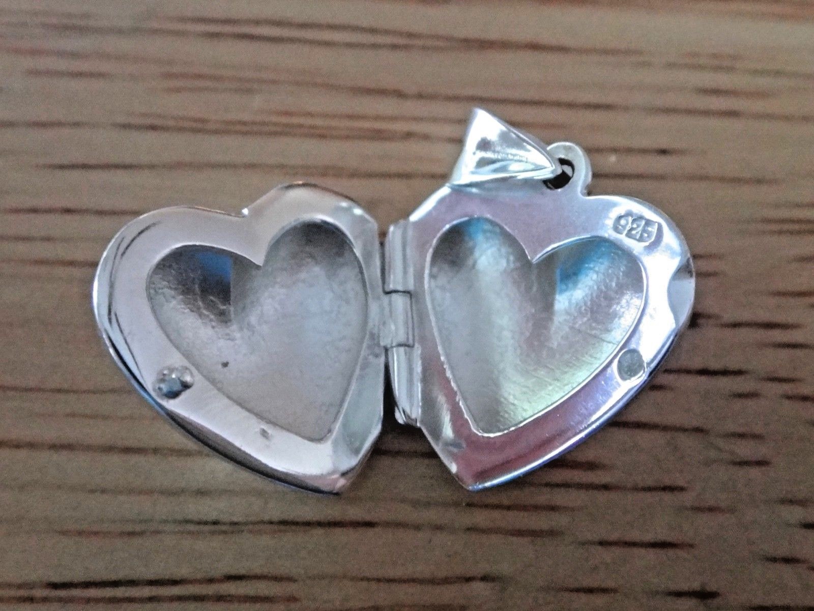 Sterling Silver Movable 17mm Plain Heart 2 photo pictures Locket Charm