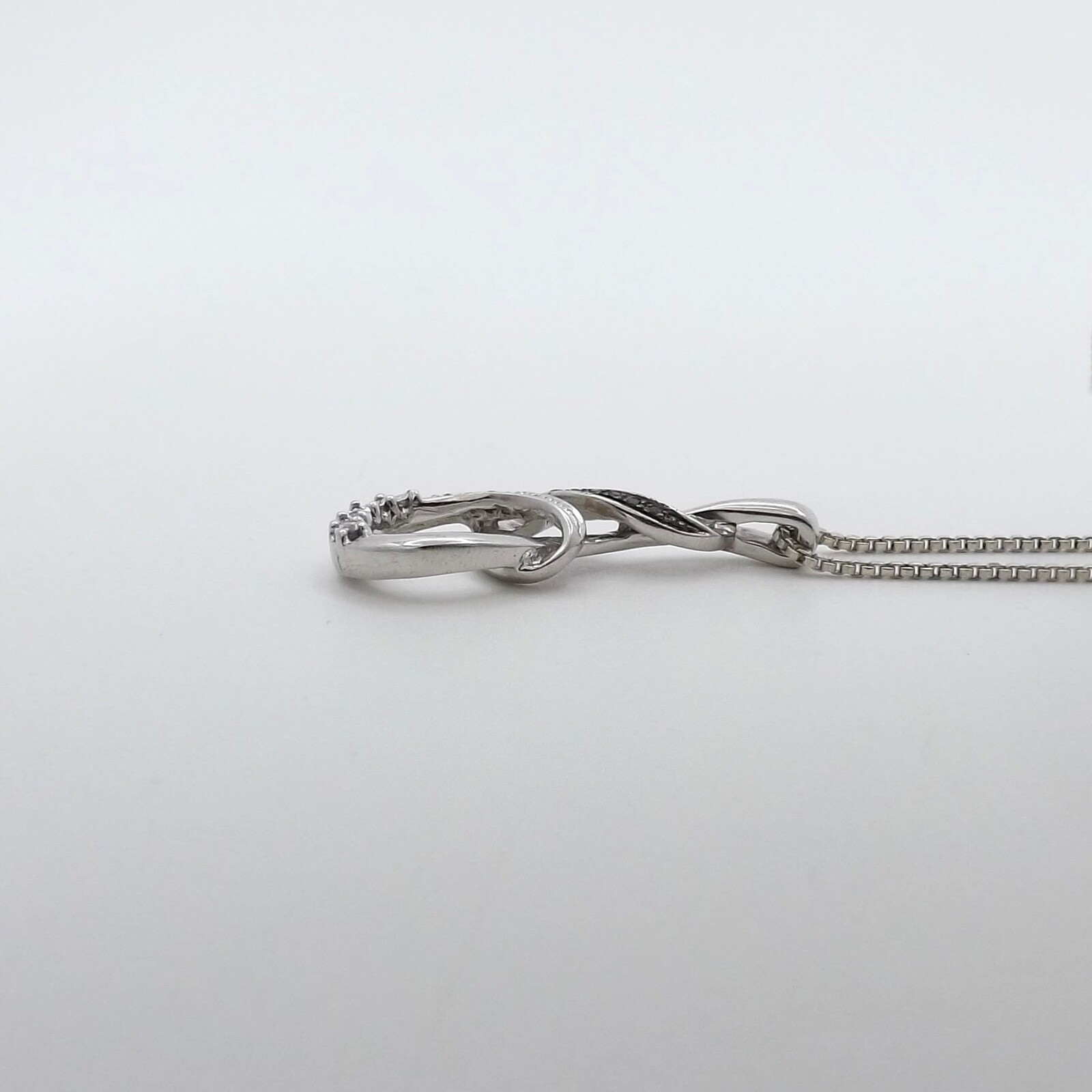 Sterling Silver Natural Diamond Infinity Figure 8 Pendant Necklace 23in