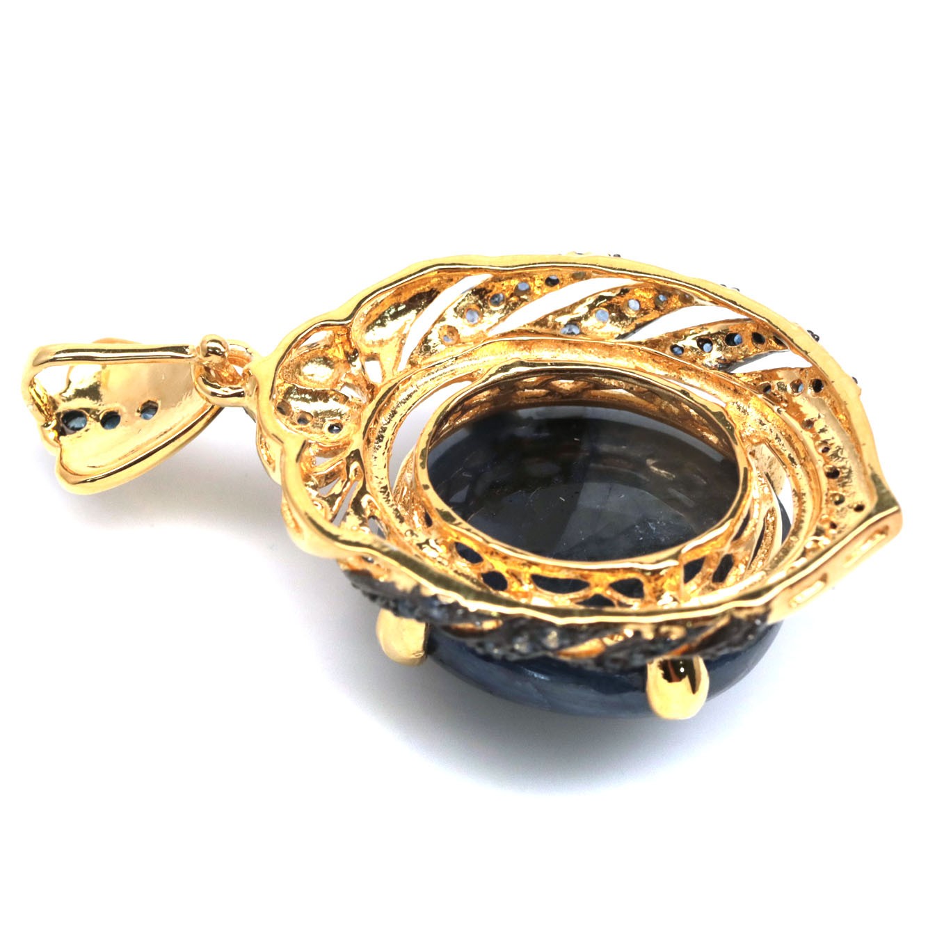 925 Silver Handmade 18K Gold Plated 22 x 26 mm. Blue Sapphire Pendant