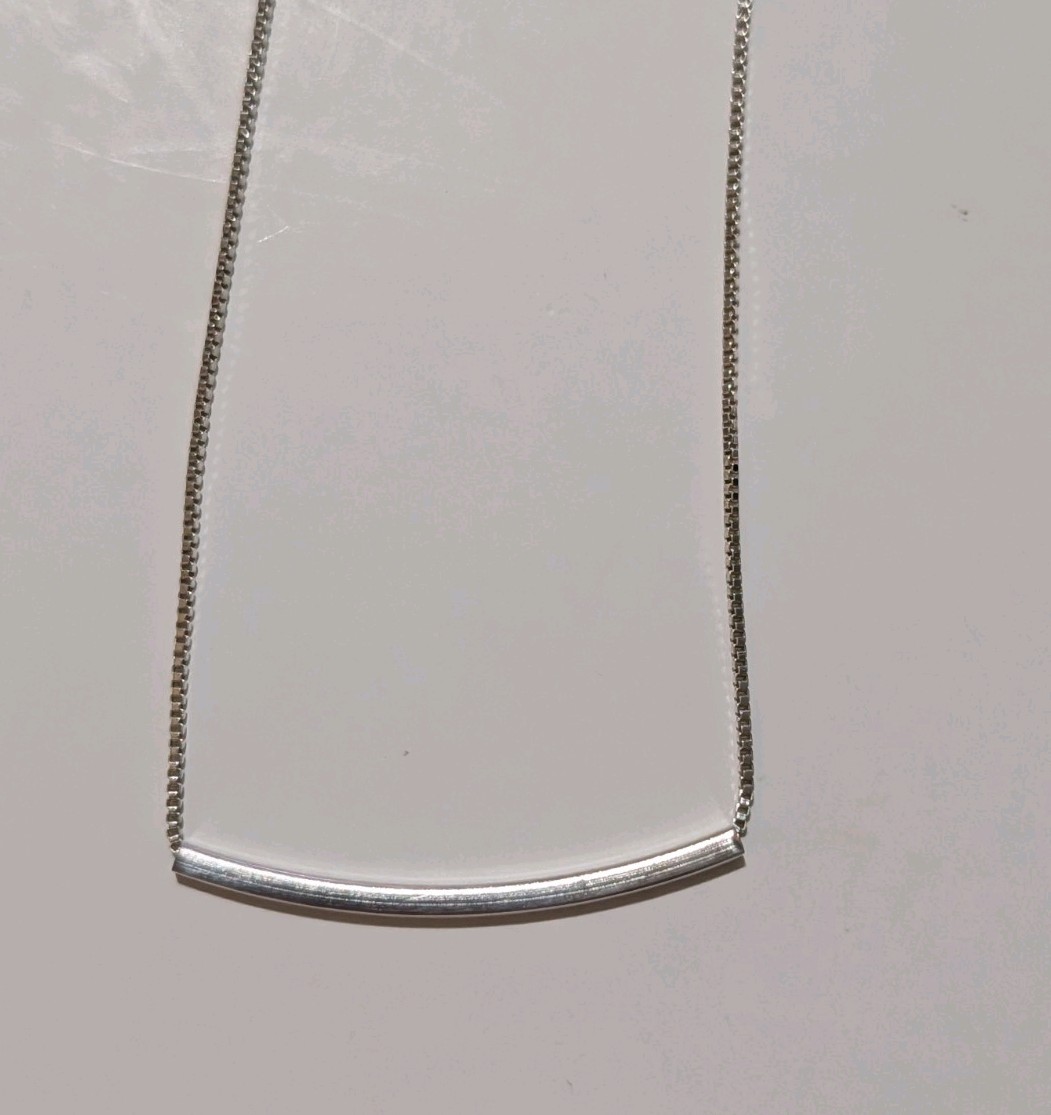 Sterling Silver S925 Curved Bar Necklace Minimalist Box Chain Adjustable 16-18″