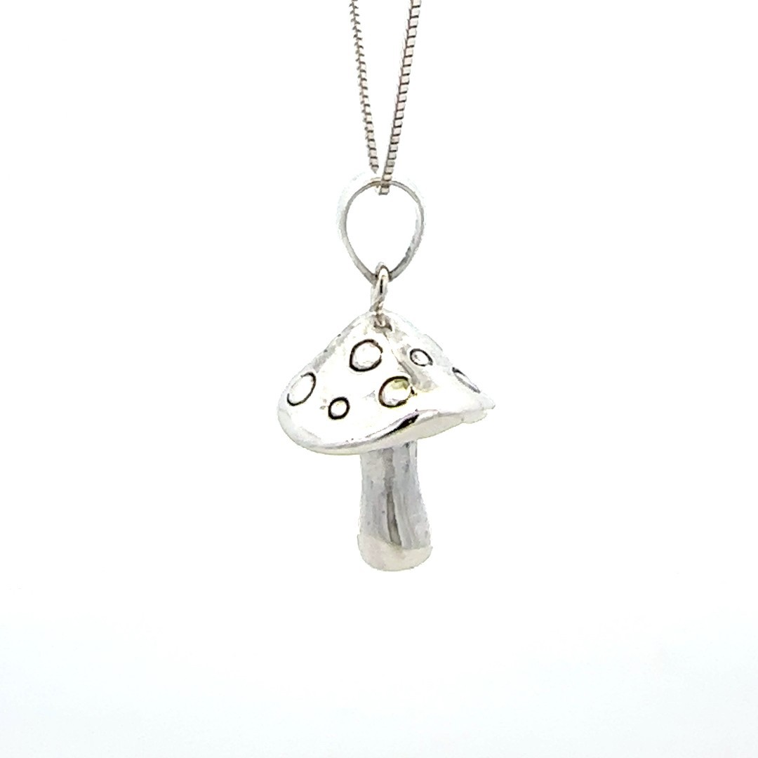 Sterling Silver 3-D Mushroom Pendant (3/4 x 1 1/2 Inch)