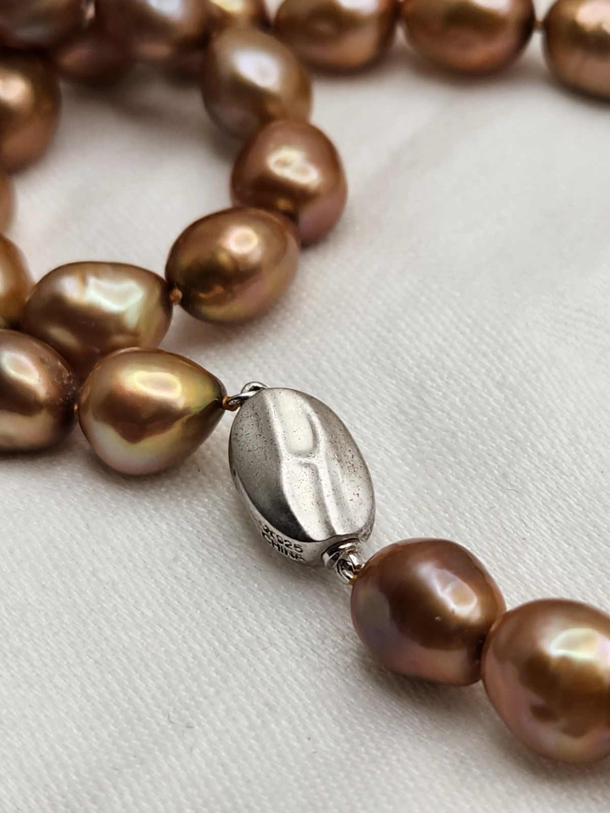 Honora Bronze Baroque Pearl Beaded Stprand Necklace Silver Barrel Clasp 18 in