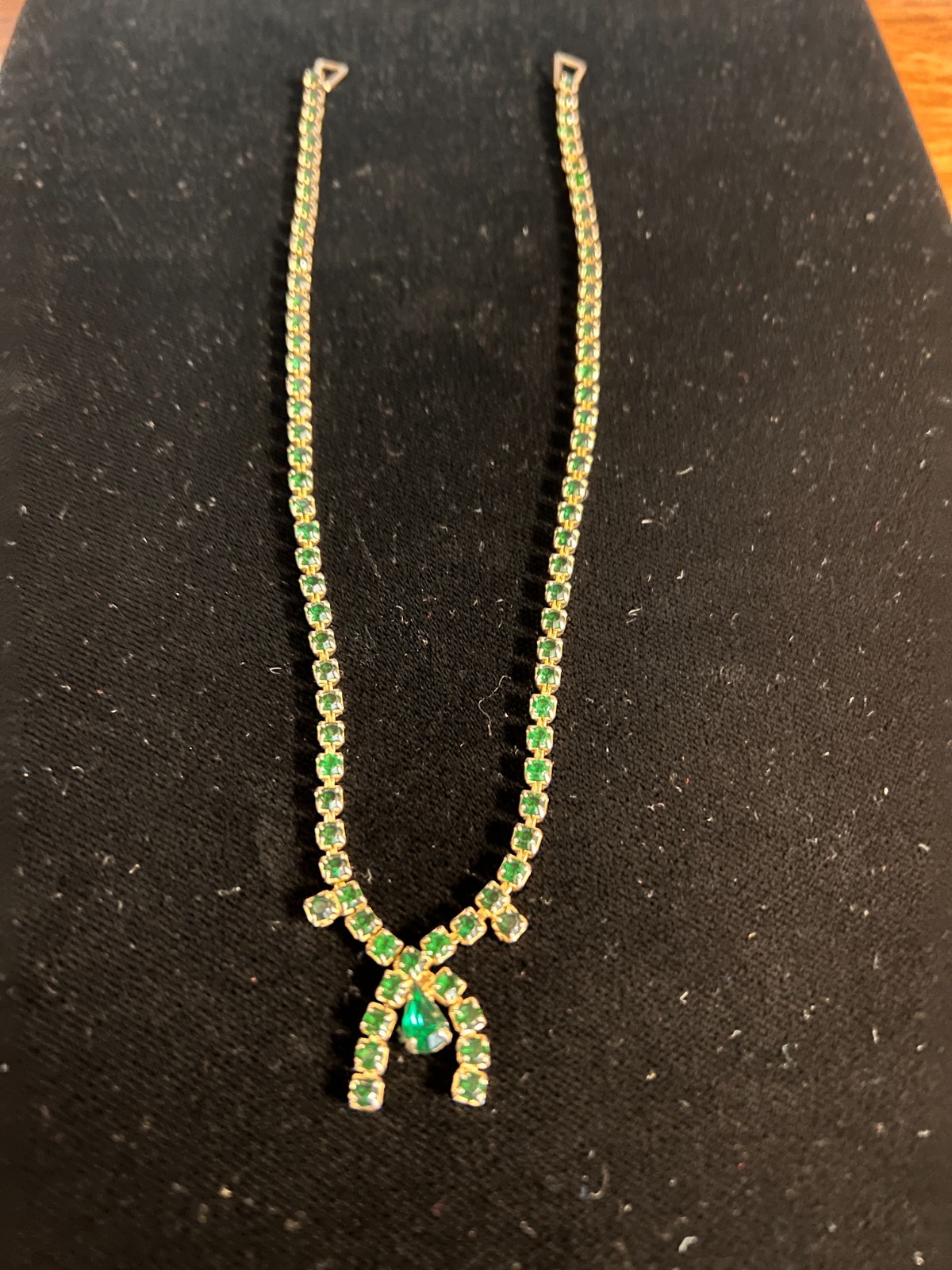 necklace – unknown