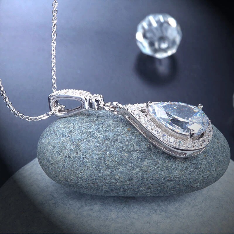 14K White Gold GP 3.00 Carat Pear Cut Diamond Tear Drop Diamond Necklace Pendant