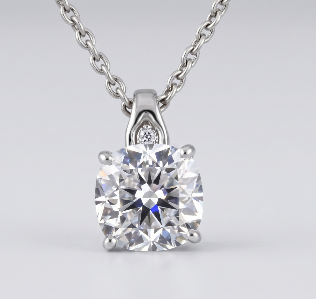 Amazing 4.59 Ct VVS1 Certified Diamond Solitaire necklace-FREE Diamond Studs