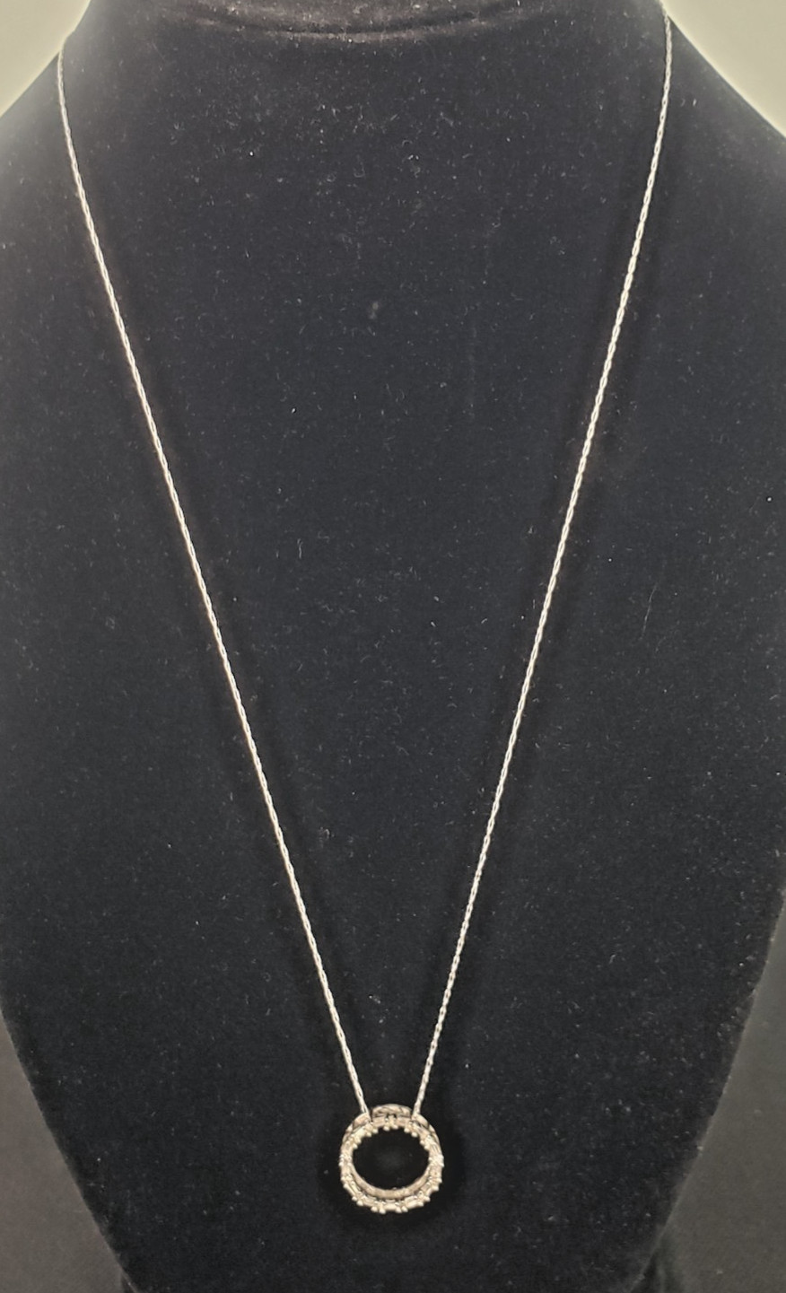 Signed JWBR 10k White Gold & Diamond Circle Pendant on 14K Chain 18″ From Zales