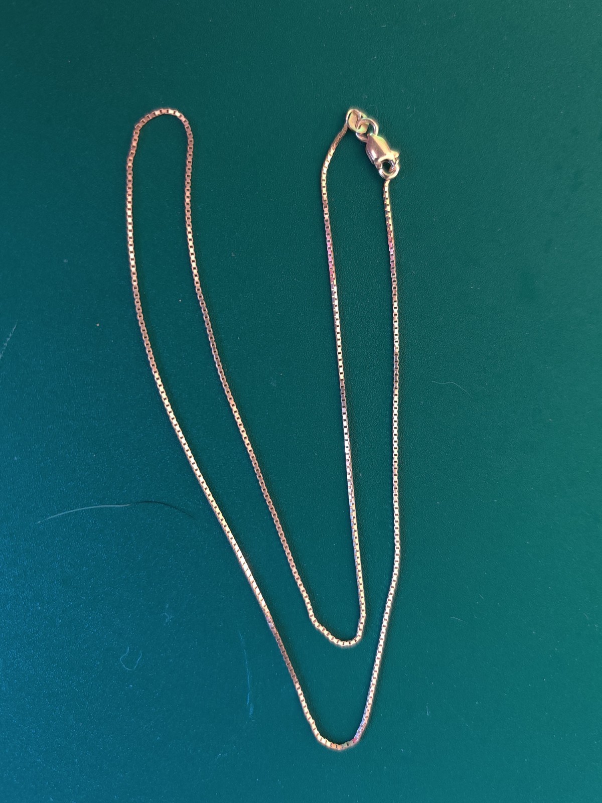 14k Solid Gold 16 inch Box Chain Necklace 1.8 grams