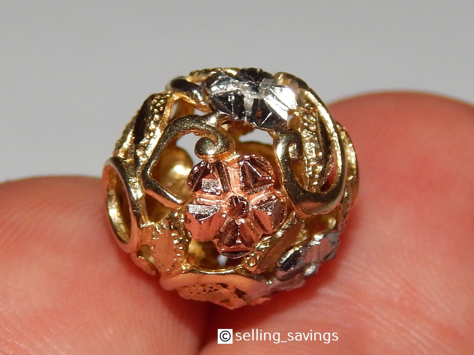 10K YELLOW WHITE ROSE GOLD DIAMOND CUT 1/2 INCH DIAMETER BEAD BALL PENDANT