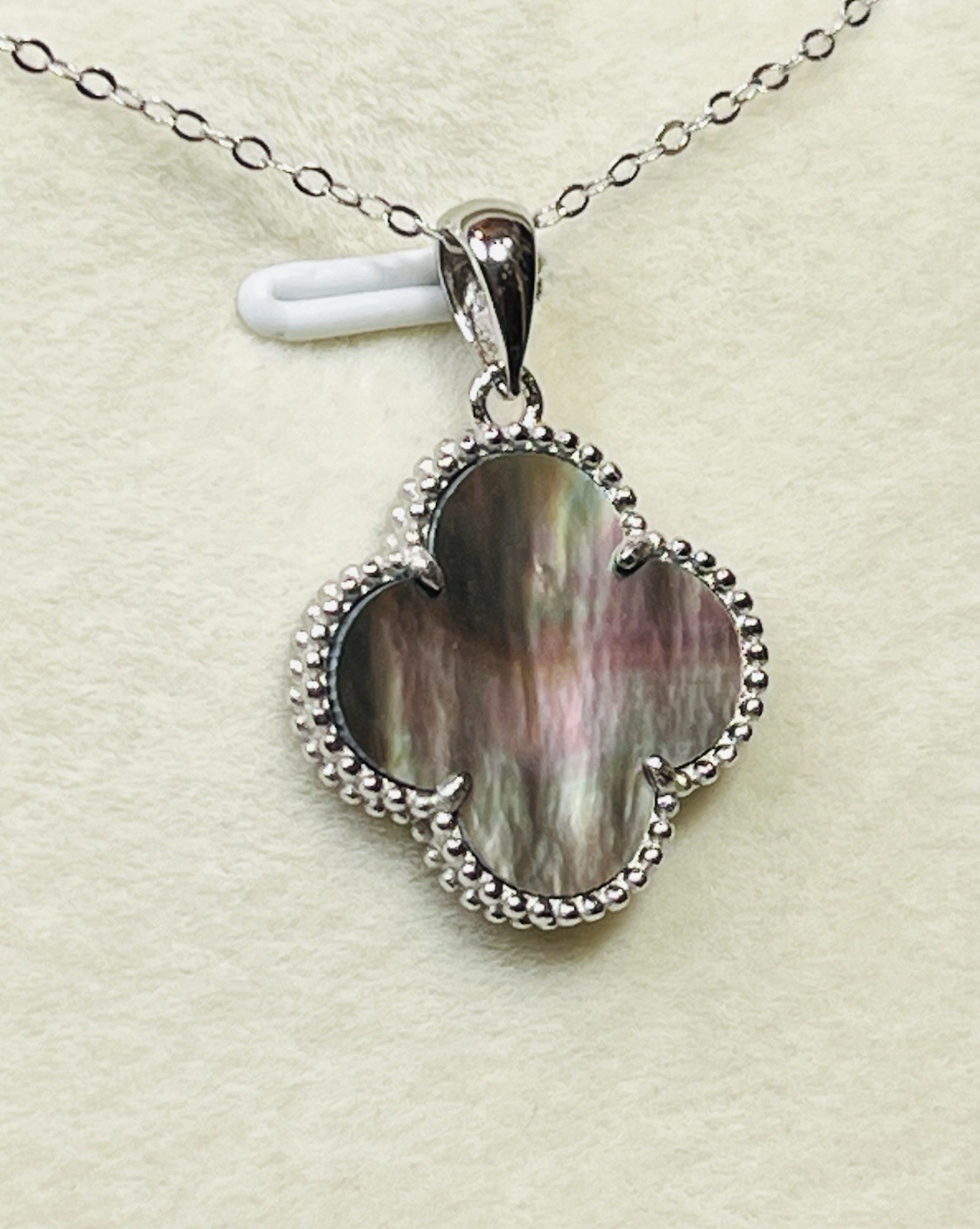 925 Sterling Silver Natural Black Mother Of Pearl Shell Clover Pendant Necklace