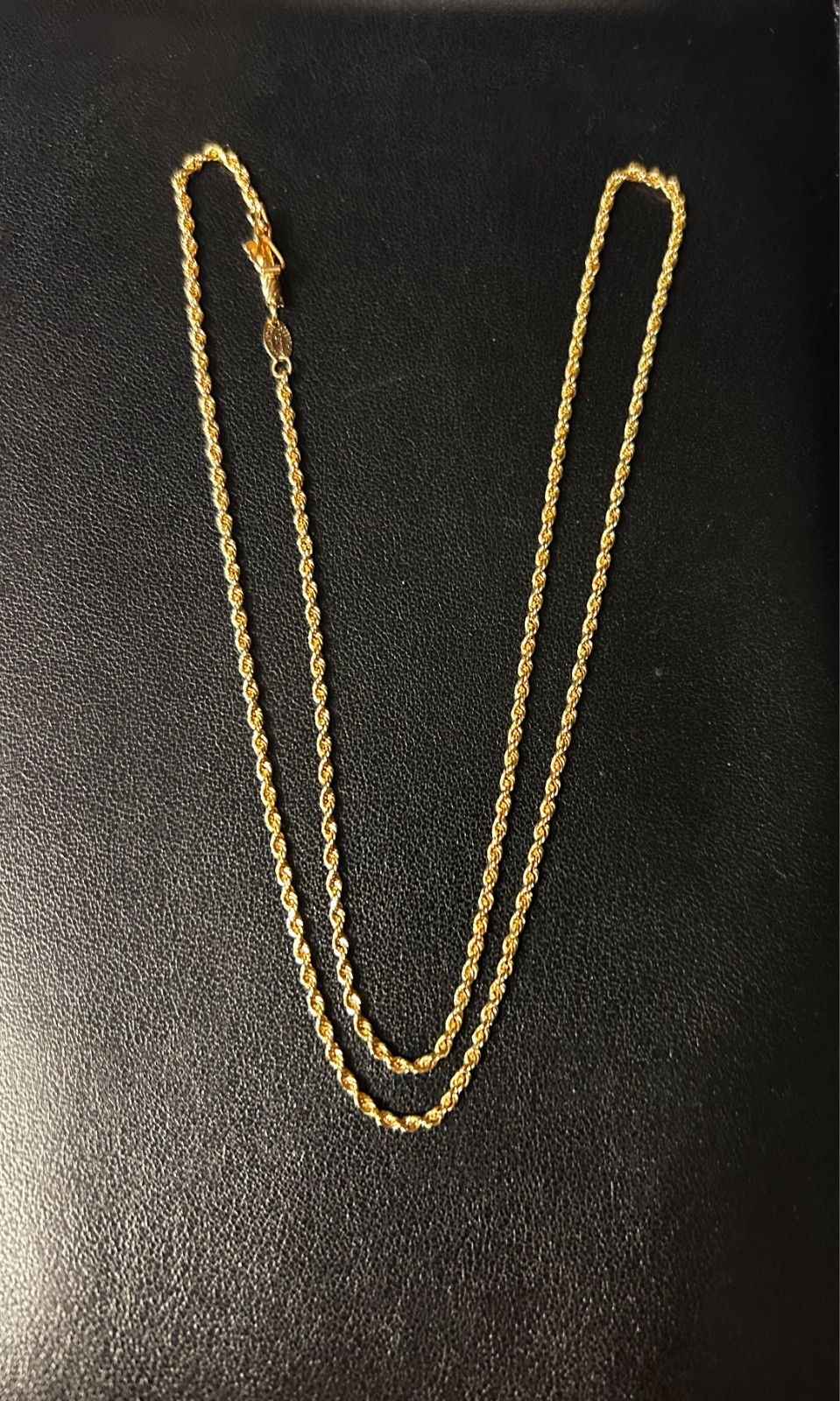 14K Solid Yellow Gold 18″ Rope Chain 1.7mm 4.1 Grams with Barrel Clasp