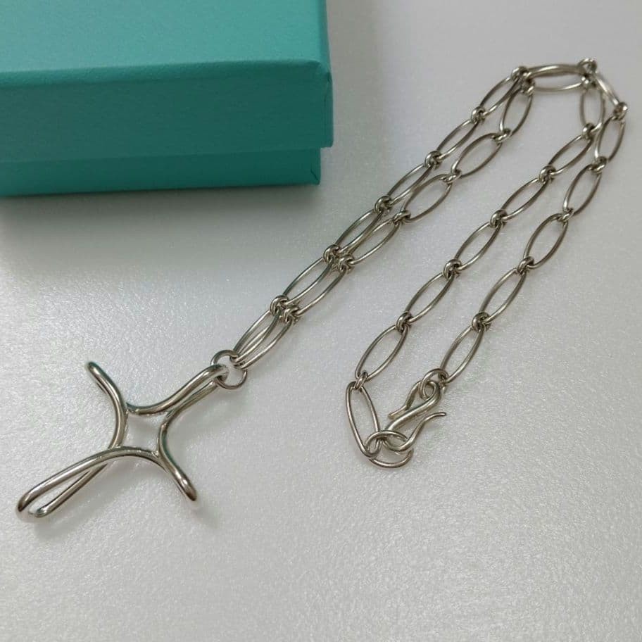 Tiffany & Co. Infinity Cross Necklace Silver 925 Women Pre-Owned Large Oval Link