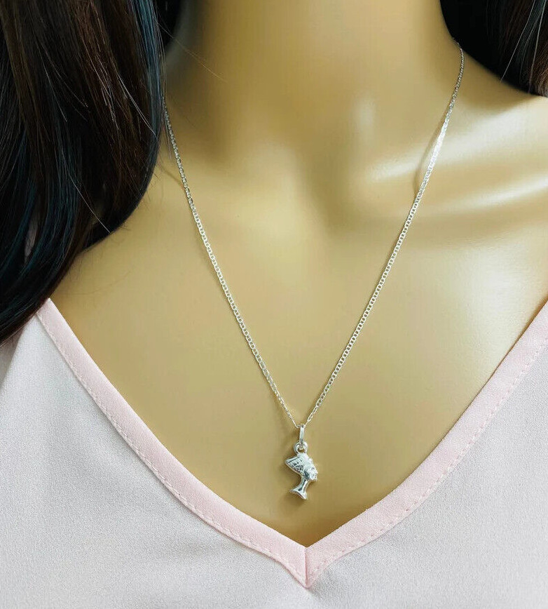 925 Sterling Silver Egyptian Queen Nefertiti Pendant / Necklace – SS734