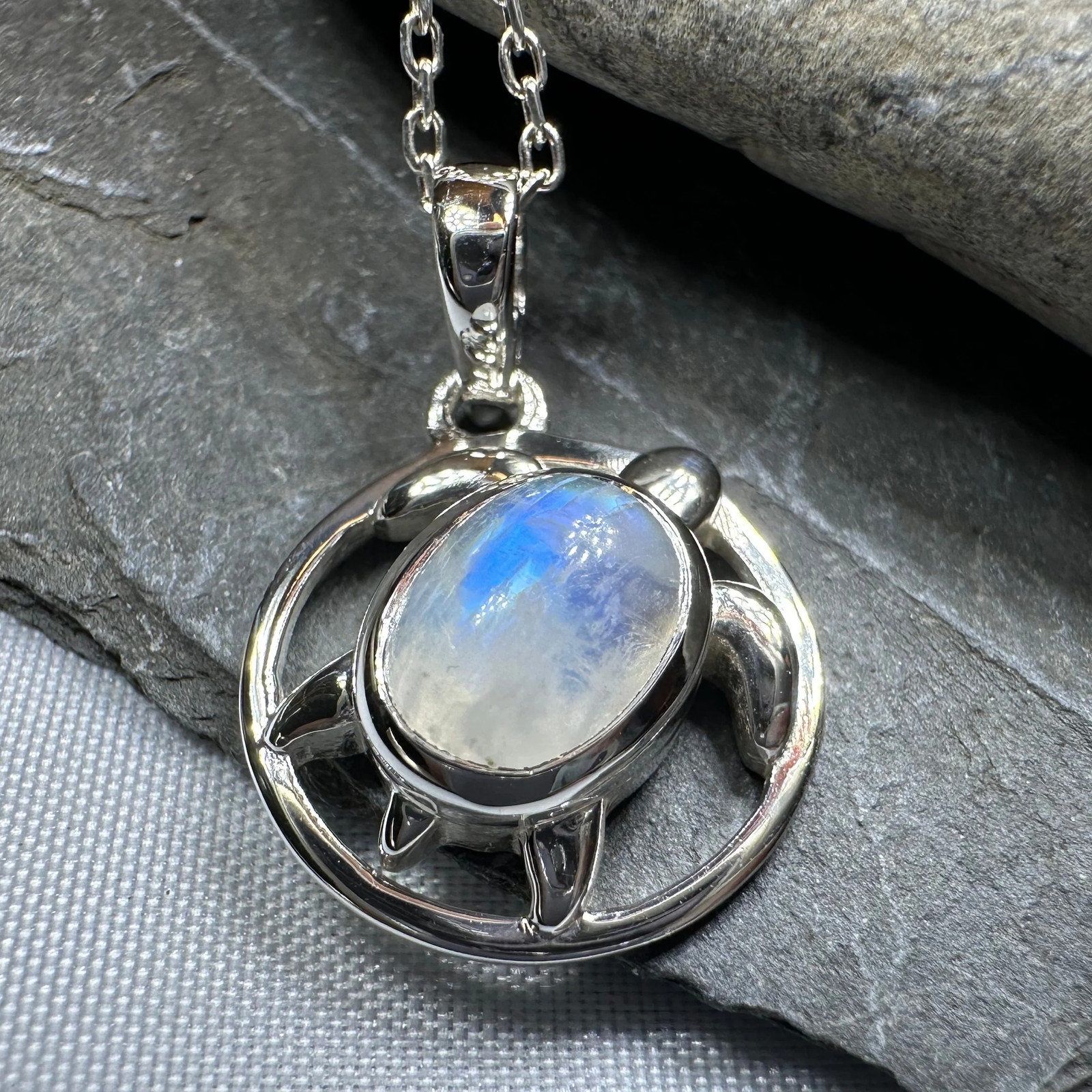 Moonstone Turtle Necklace Animal Pendant Beach Ocean Ladies Girls 925 W/CHAIN
