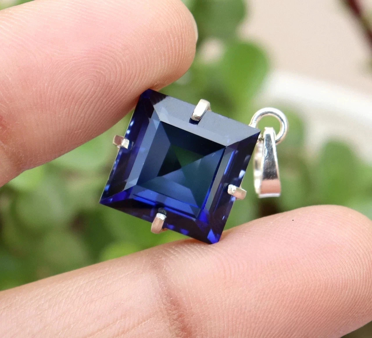21.10 Ct Natural Blue Sapphire AGL Certified Solid Silver Princess Pendant Gem