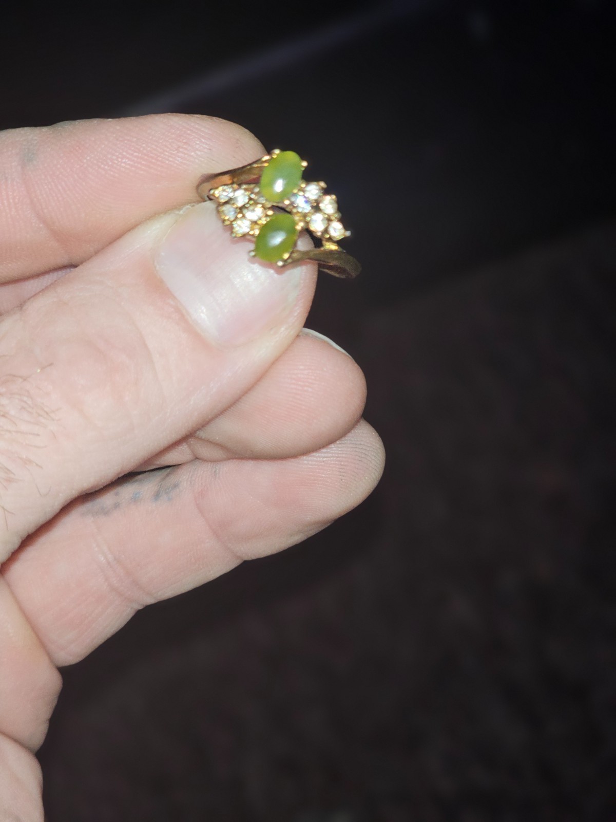18k Yellow Gold Oval Jade & Diamond Ring Size 7 Band Width 1mm 2grams Worth 1600