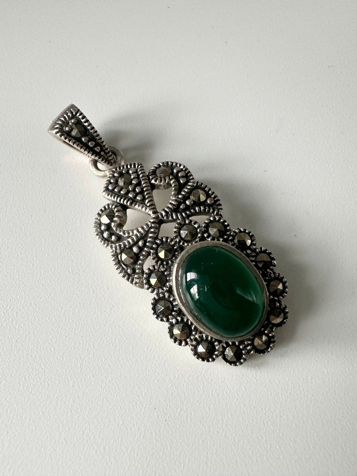 Vintage sterling silver marcasite green onyx Pendant