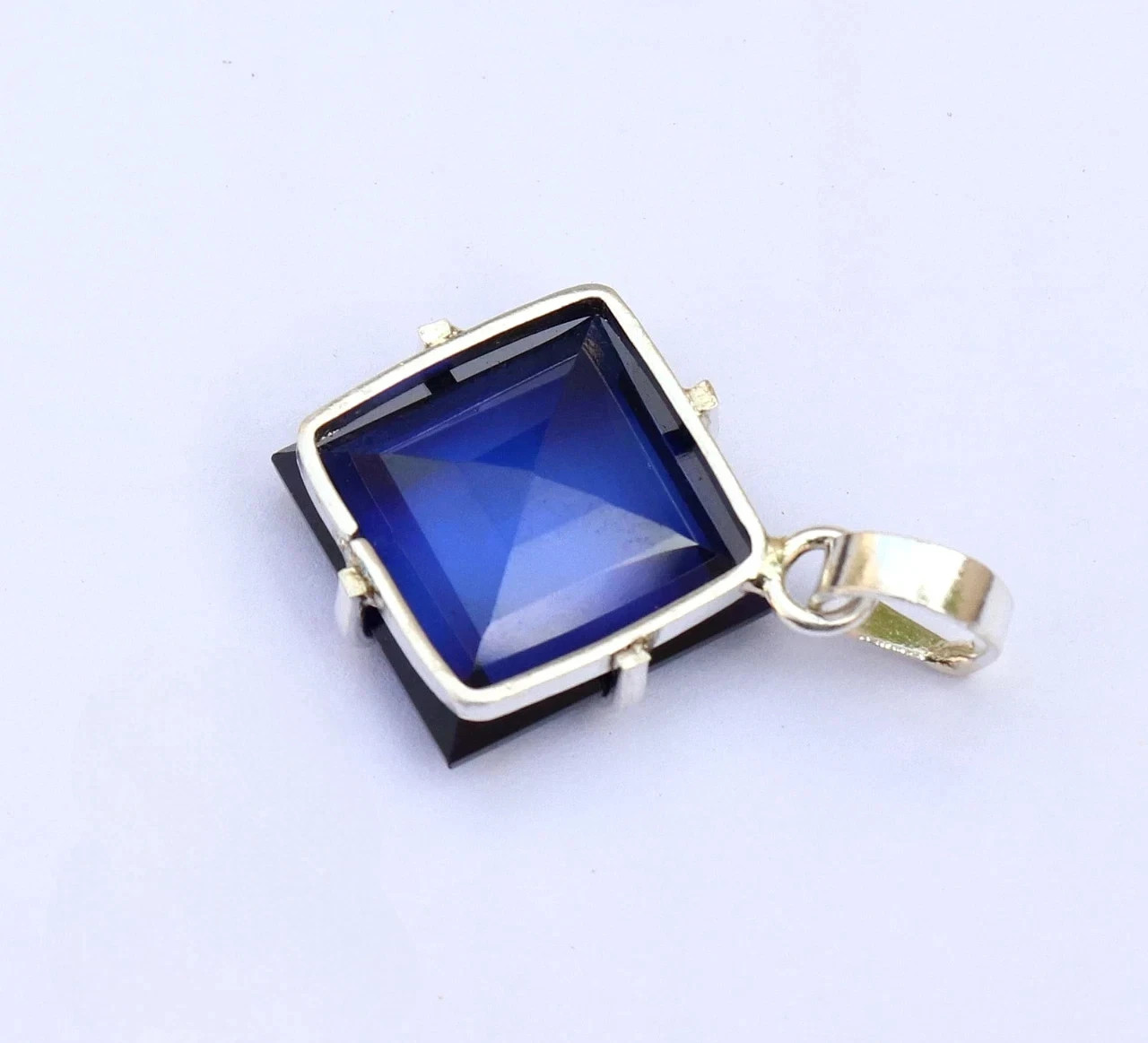 21.10 Ct Natural Blue Sapphire AGL Certified Solid Silver Princess Pendant Gem