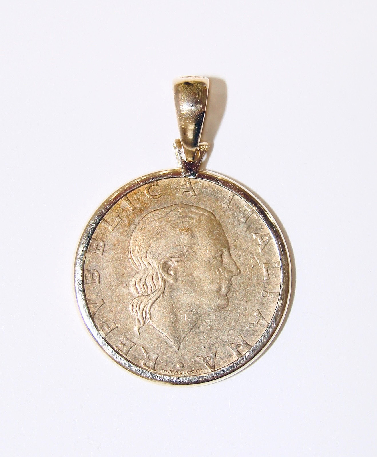 14K YELLOW GOLD MILOR ITALY FRAME PENDANT ITALIAN 200 LIRE COIN 6.23G