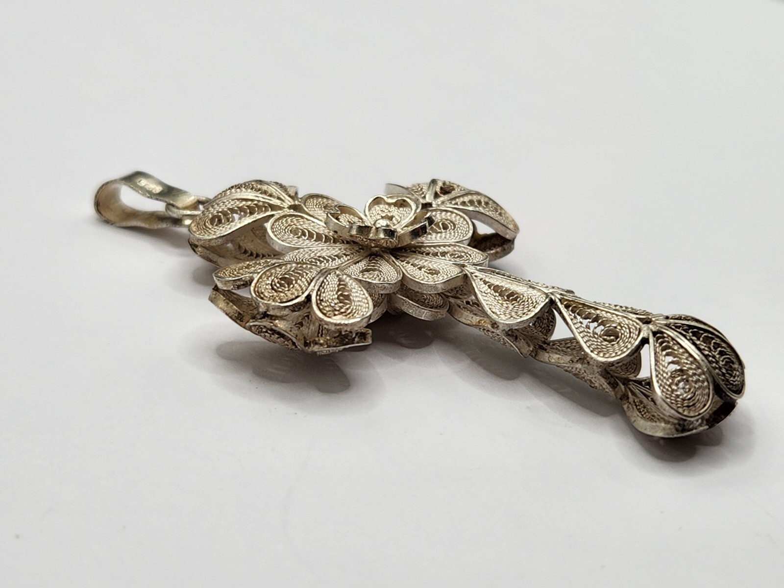 2.25″ Sterling Silver Spanish Lace Style 2 Layer Cross Flower Center