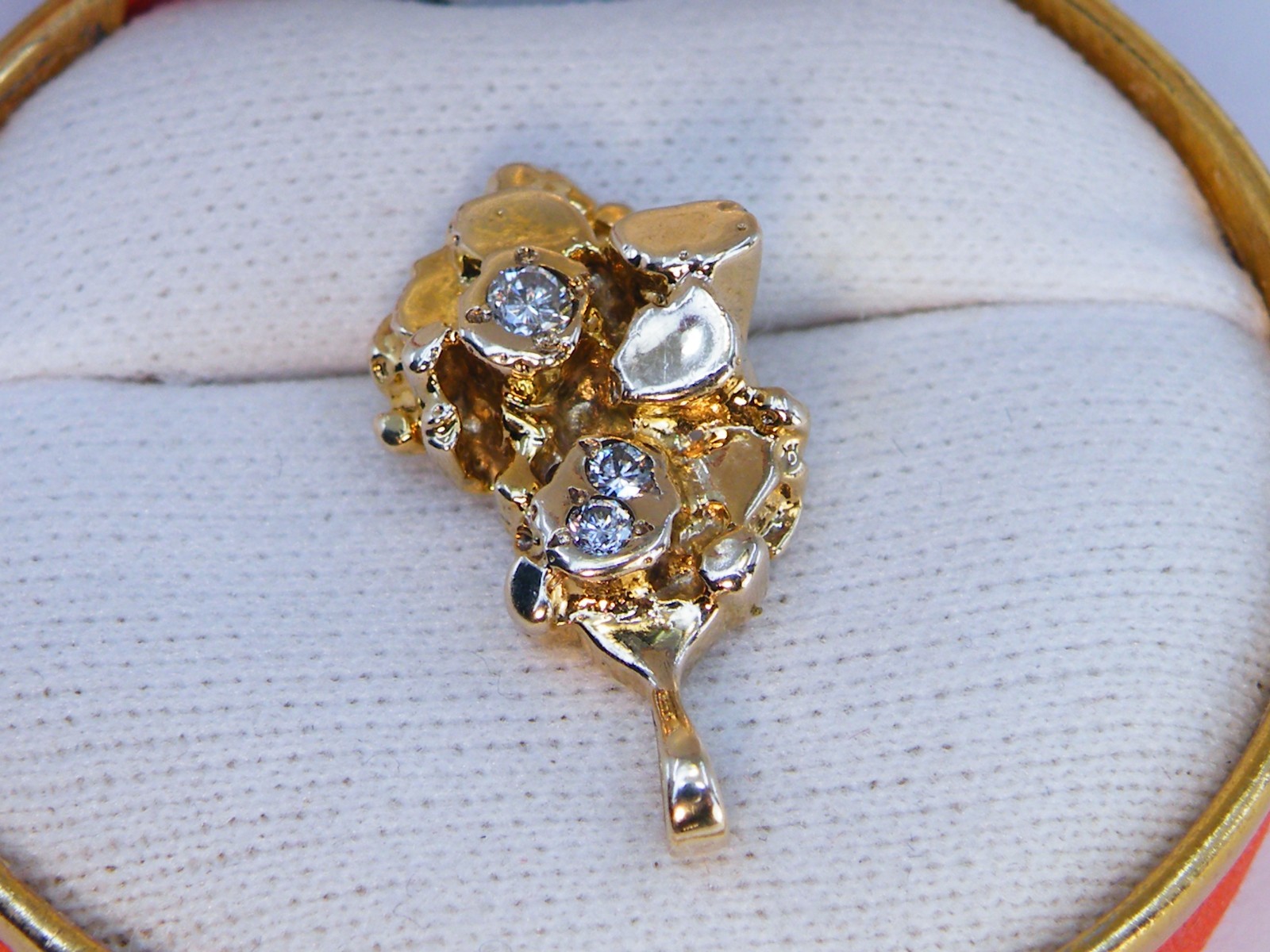 Unisex 10K Yellow Gold .30ct Diamond Nugget PENDANT 1980s Old School Charm